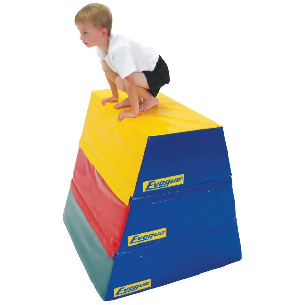 Junior Performance Vault